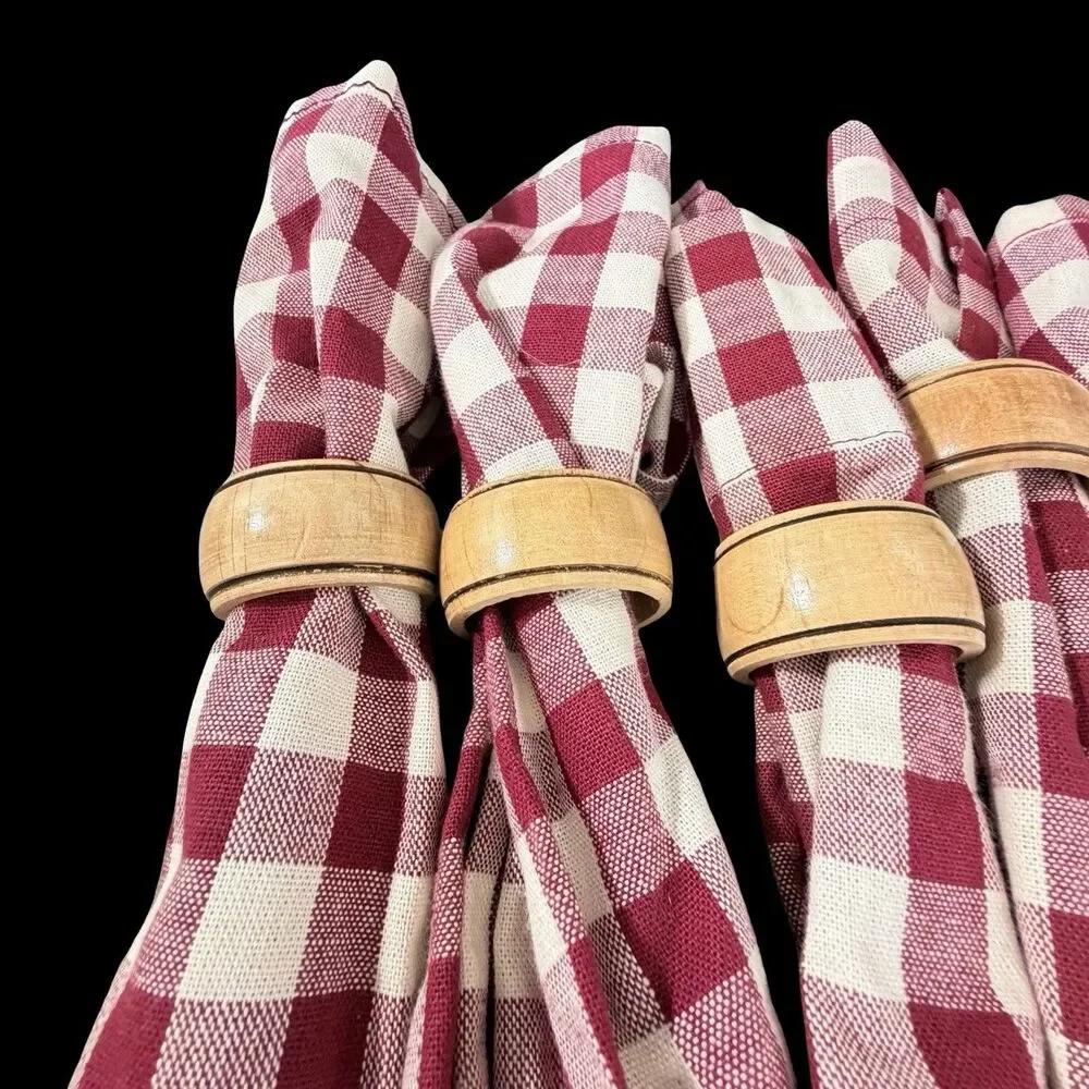 11 Napkins 8 Rings Buffalo Plaid Red Beige 21x11.5 inches Unbranded